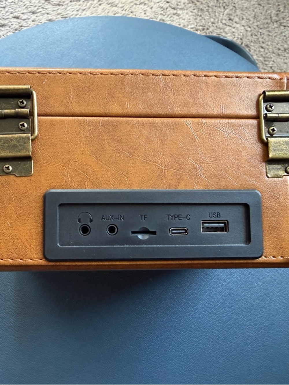 Vintage-Style Portable CD Turntable Player in Brown - Portable Audio & Video - Picture 4 of 8